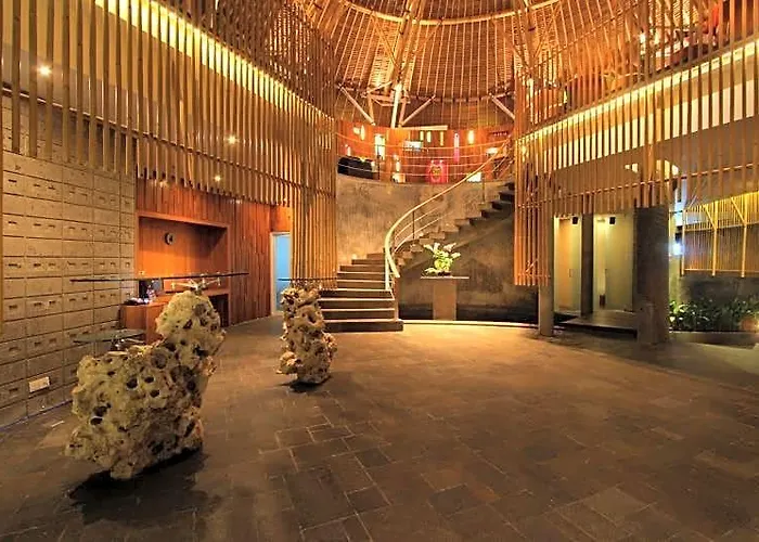 Taman Mesari Luxury Villas-seminyak 4* スミニャック