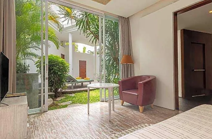 Taman Mesari Luxury Villas-seminyak スミニャック